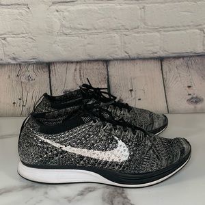 nike oreo flyknit